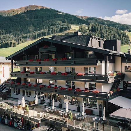 Hotel Der Gollinger Saalbach-Hinterglemm Esterno foto