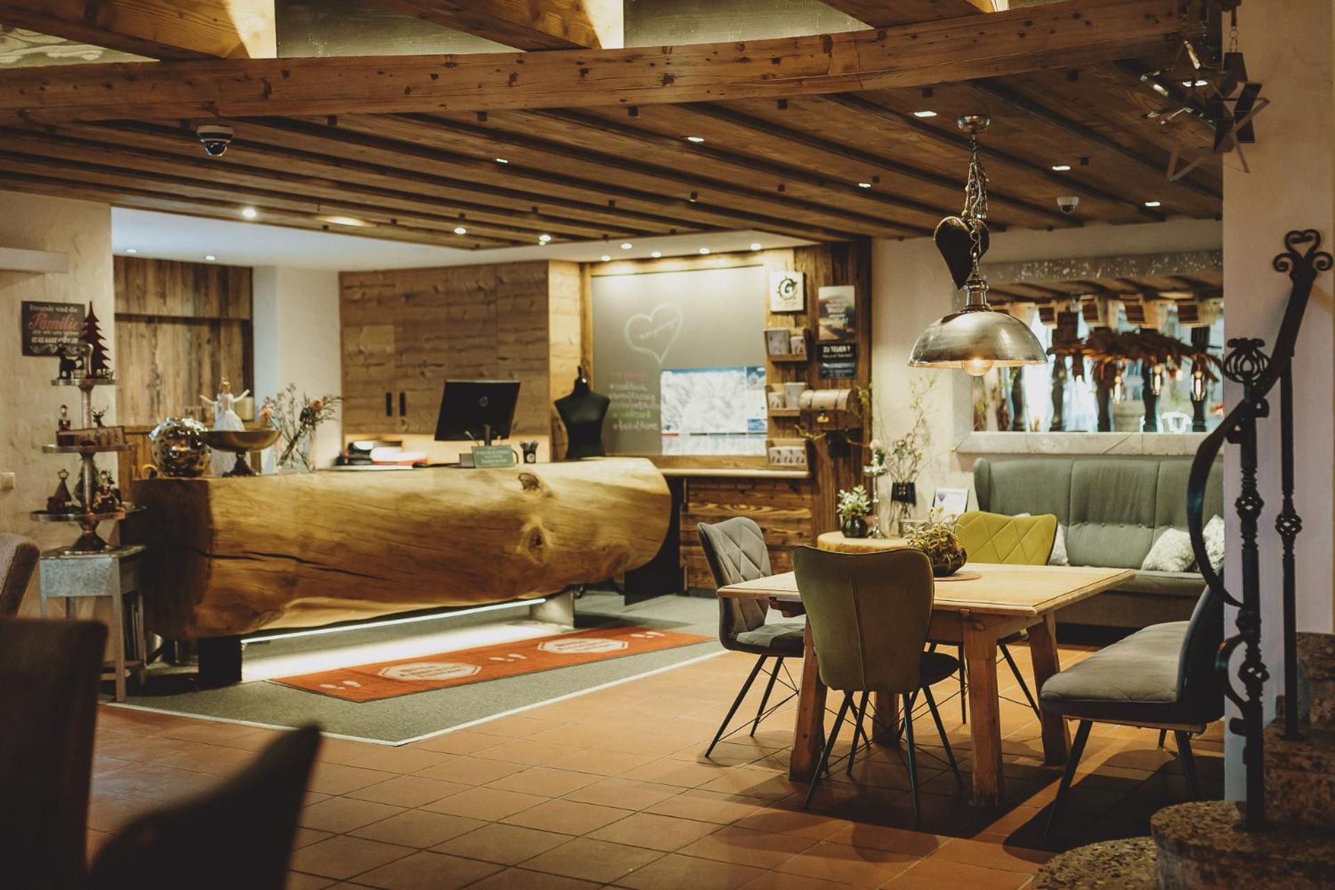 Hotel Der Gollinger Saalbach-Hinterglemm Esterno foto