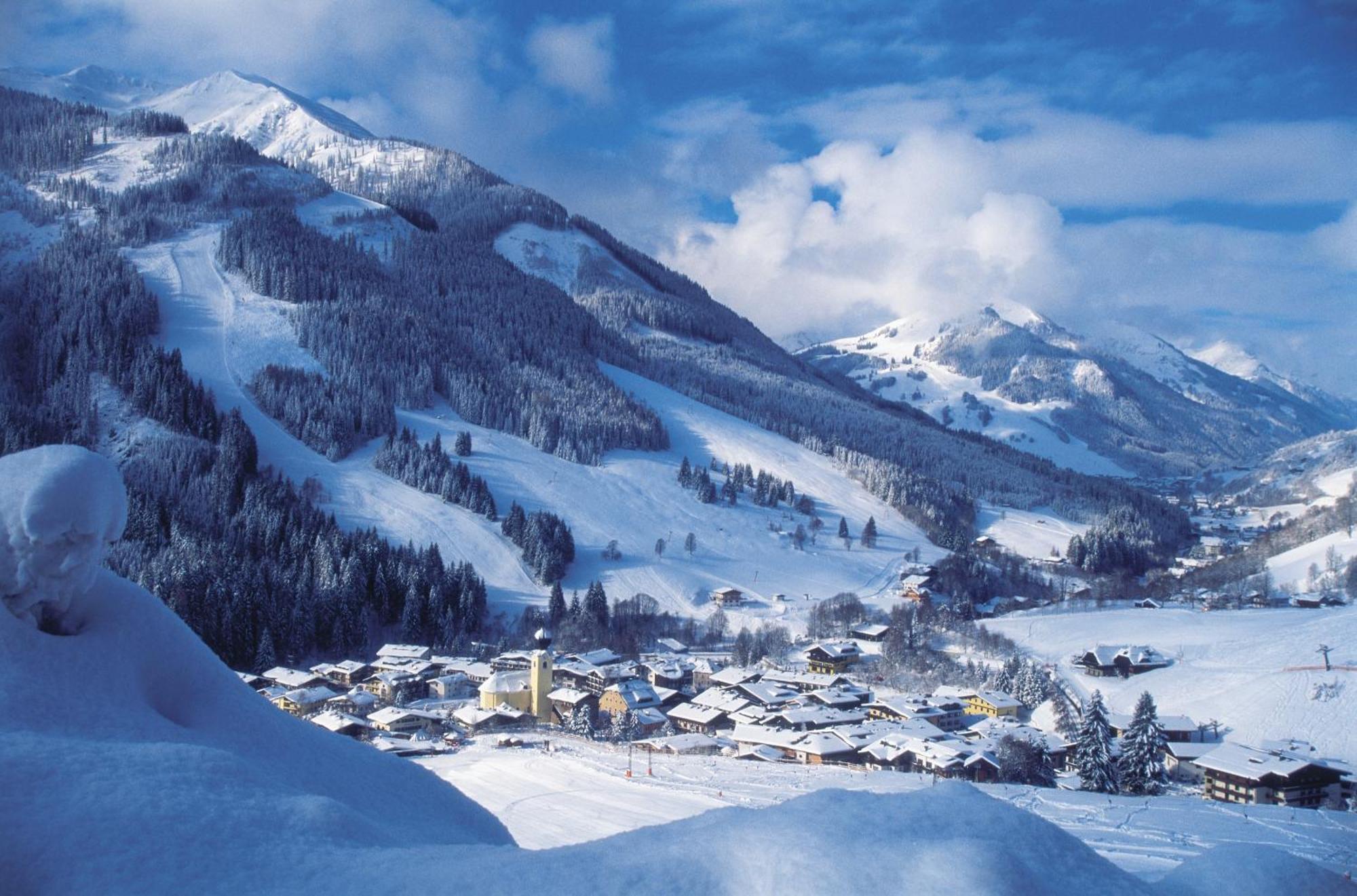 Hotel Der Gollinger Saalbach-Hinterglemm Esterno foto